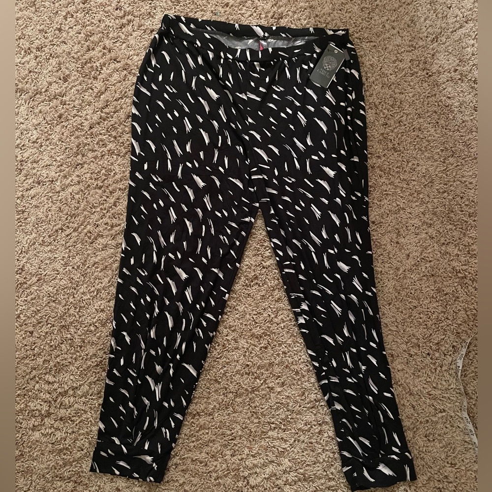 Vince Camuto Layla Single Jogger